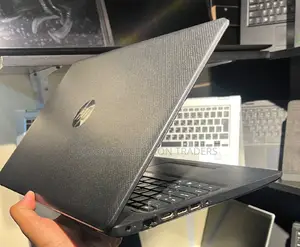 Laptop HP 250 G7 8GB Intel Core I5 HDD 750GB