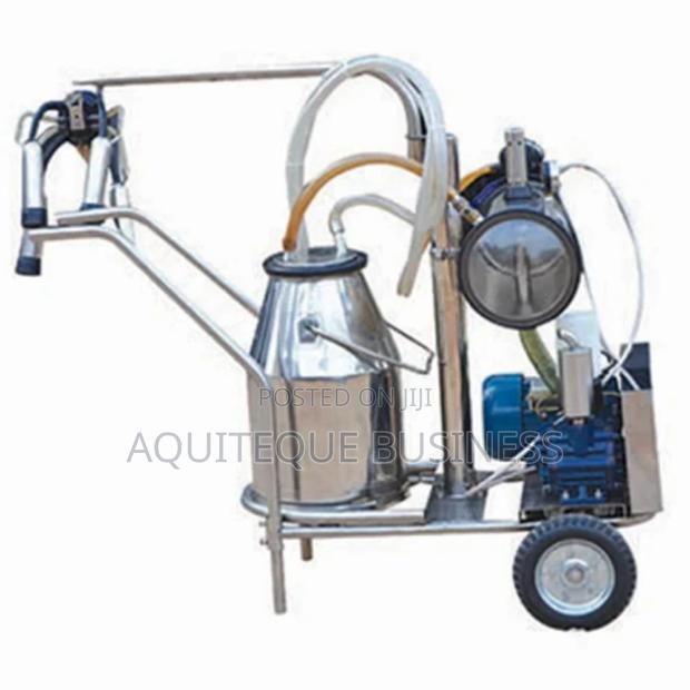 Single Bucket Milking Machine - main view