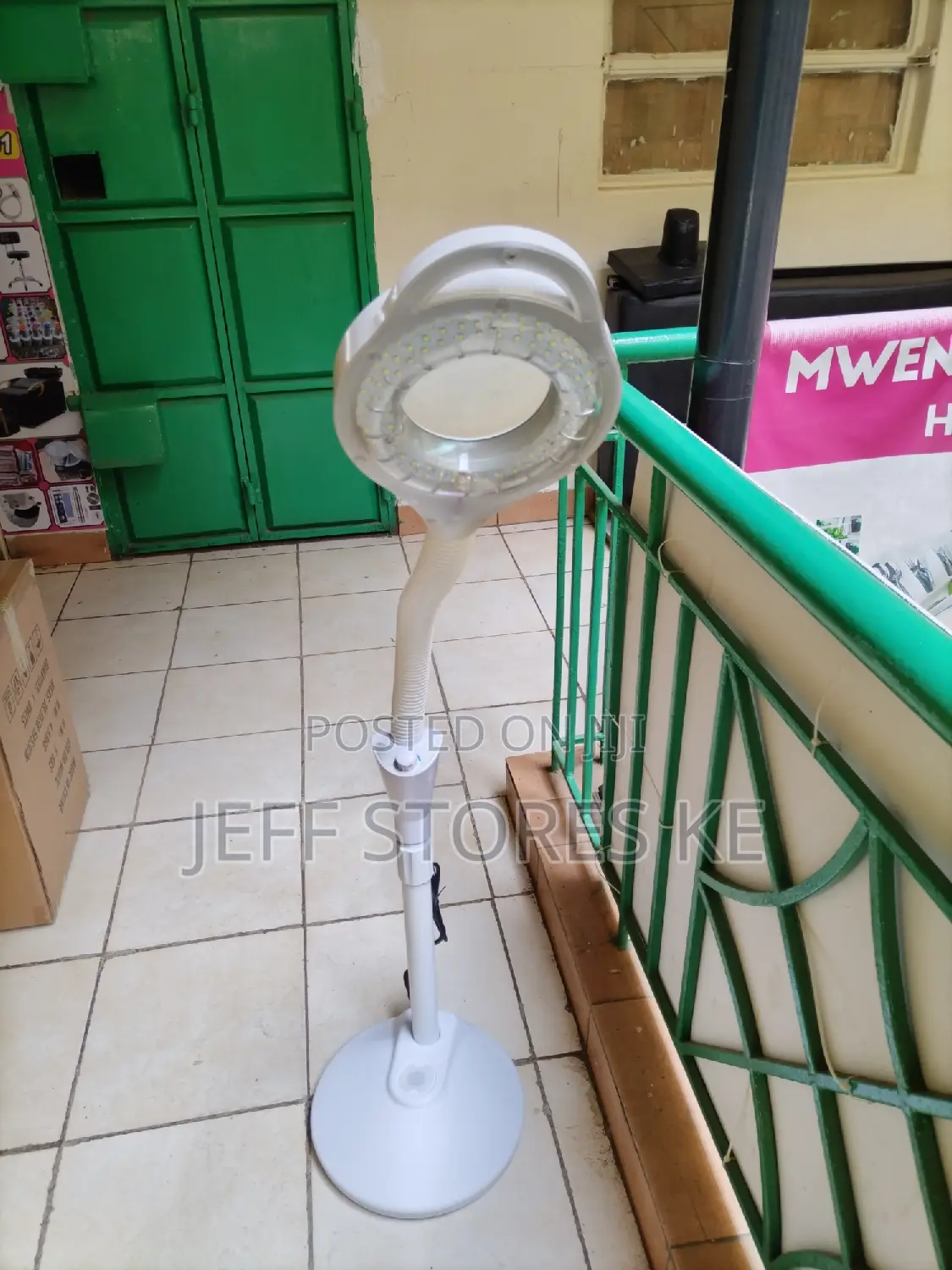 Infrared Ray Led Magnifying Lamp