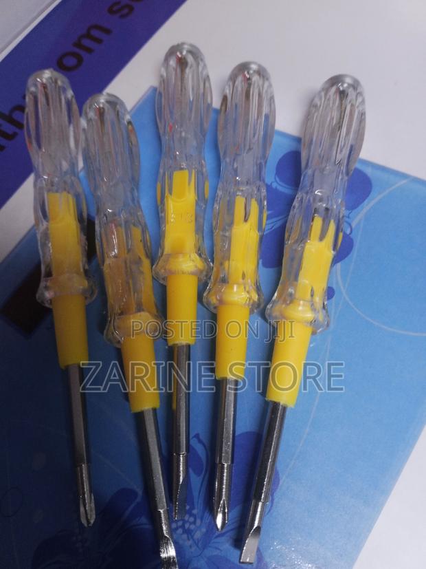 Electric Tester to Teste Voltages - main view