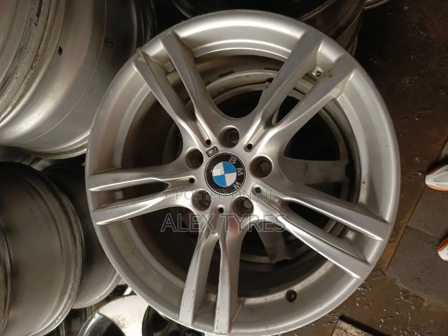 Size 18 Inches BMW Alloy X Japan Rims Set