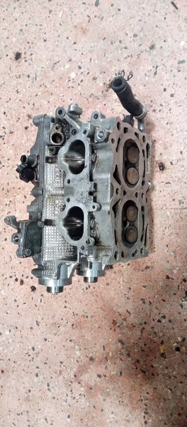 Subaru Forester Sh5 Ej20 Cylinder Head