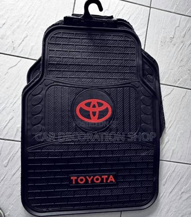 Toyota Dust Floor Mats - main view
