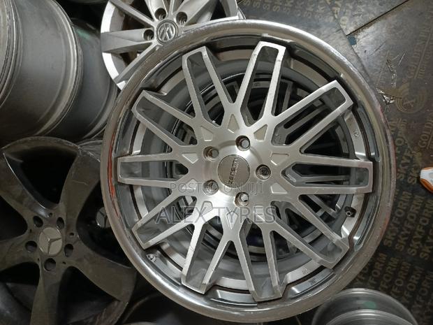 Size 18 Inches X Japan Rims Set