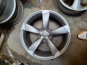 Size 19 Inches Audi X Japan Rims Set