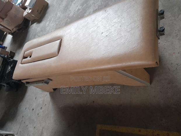 Anatomotor Roller Massage Table - thumbnail 3