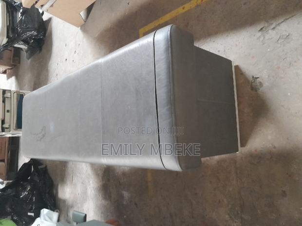 Traction Table - thumbnail 3