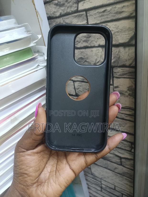 iPhone 14 Pro Leather Back Cover - thumbnail 3