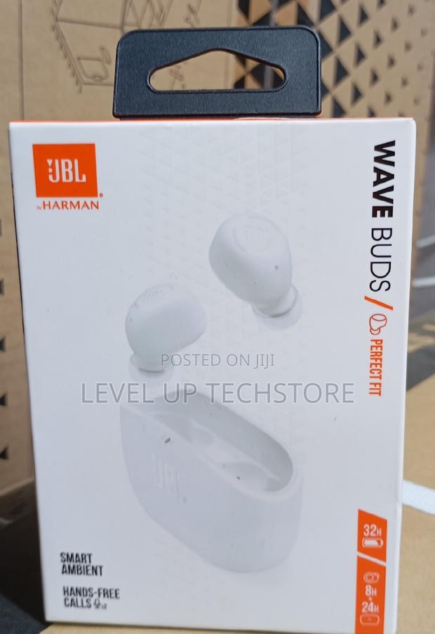 JBL Wave Buds - main view