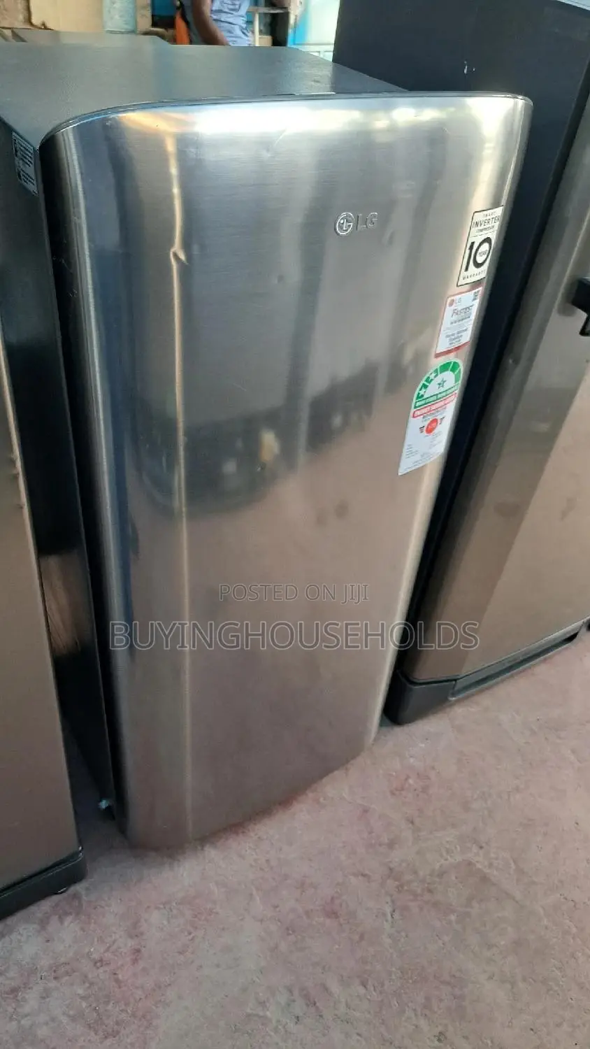 LG Curved 169L Fridge