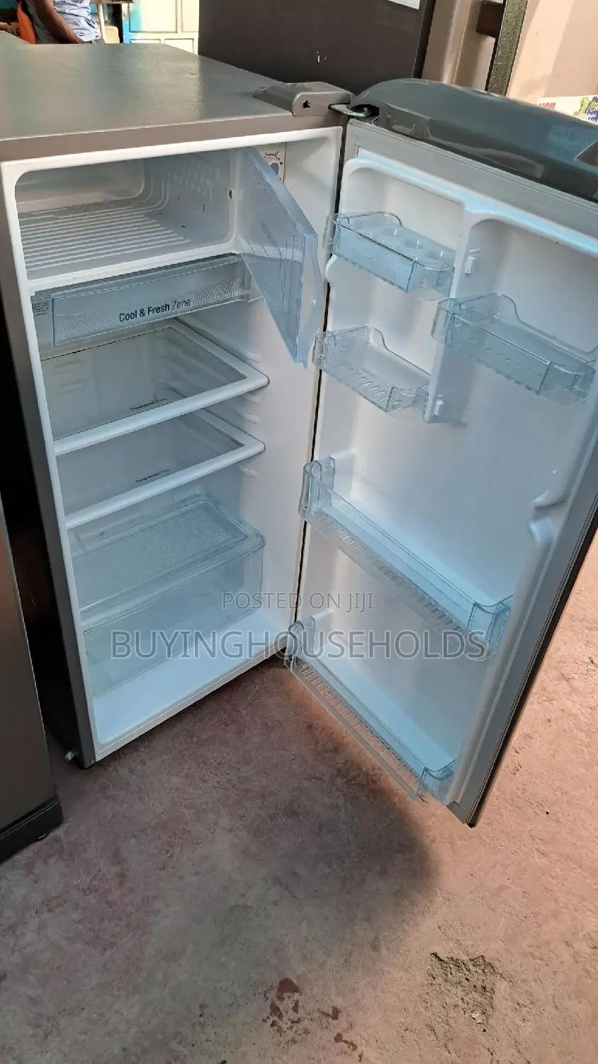 LG Curved 169L Fridge