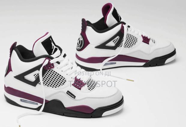 Jordan 4 (J4) PSG - main view