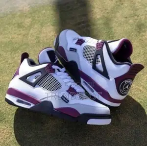 Jordan 4 (J4) PSG