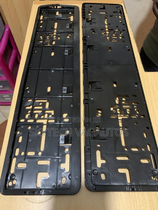 Number Plate Holder - thumbnail 2