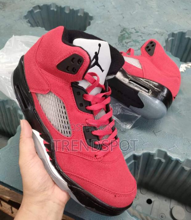 Jordan 5 Chicago Sizes. 40-45 - thumbnail 2