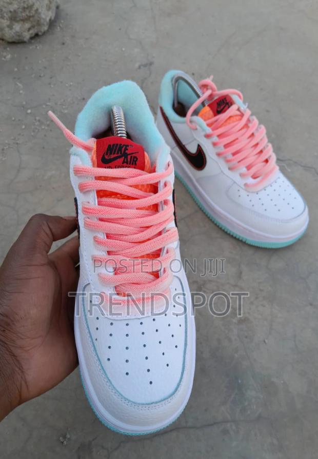 Nike Custom Air Force 1 - main view