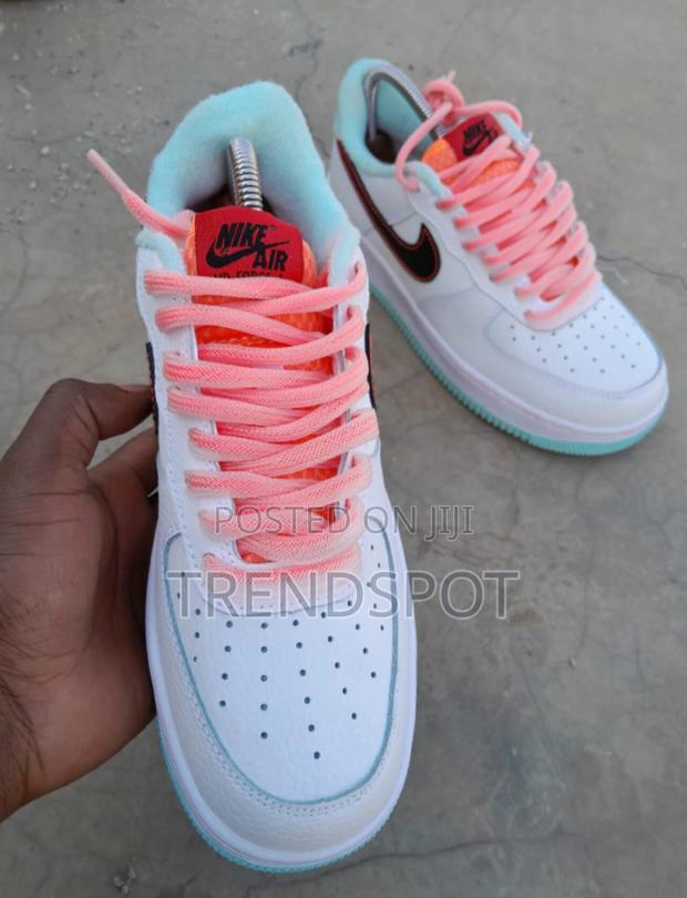 Nike Custom Air Force 1 - thumbnail 3