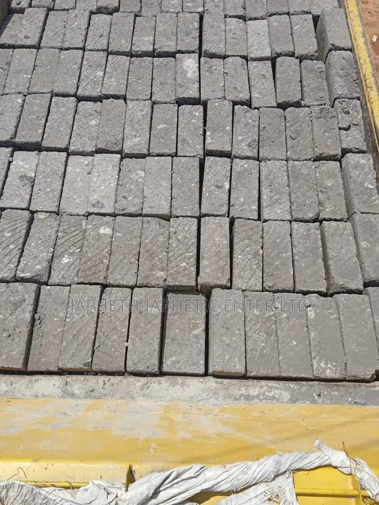 6*9 Ndarugo Machine Cut (Japhetic Quarry)