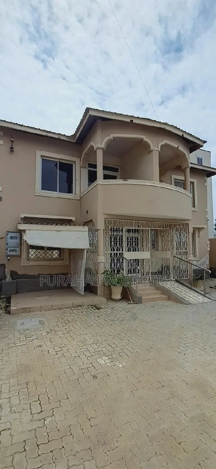 3bdrm Block of Flats in Bamburi for sale