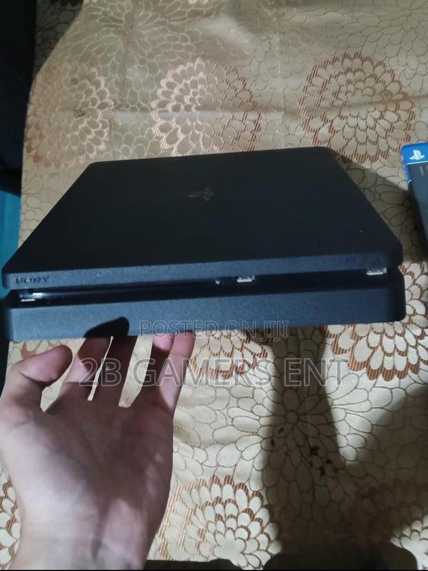 Ps4 Slim, Injustice,Wwe - thumbnail 4