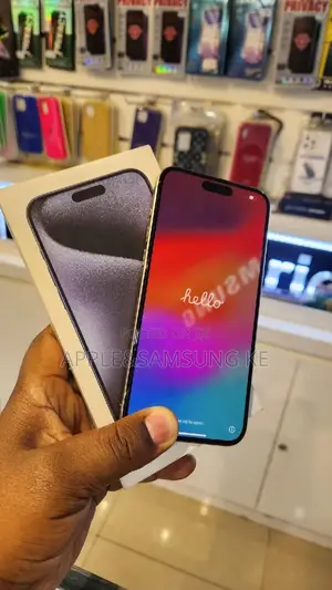 New Apple iPhone 15 Pro Max 256 GB Silver