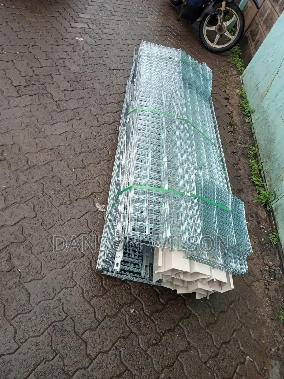 ~128 Layers Cages