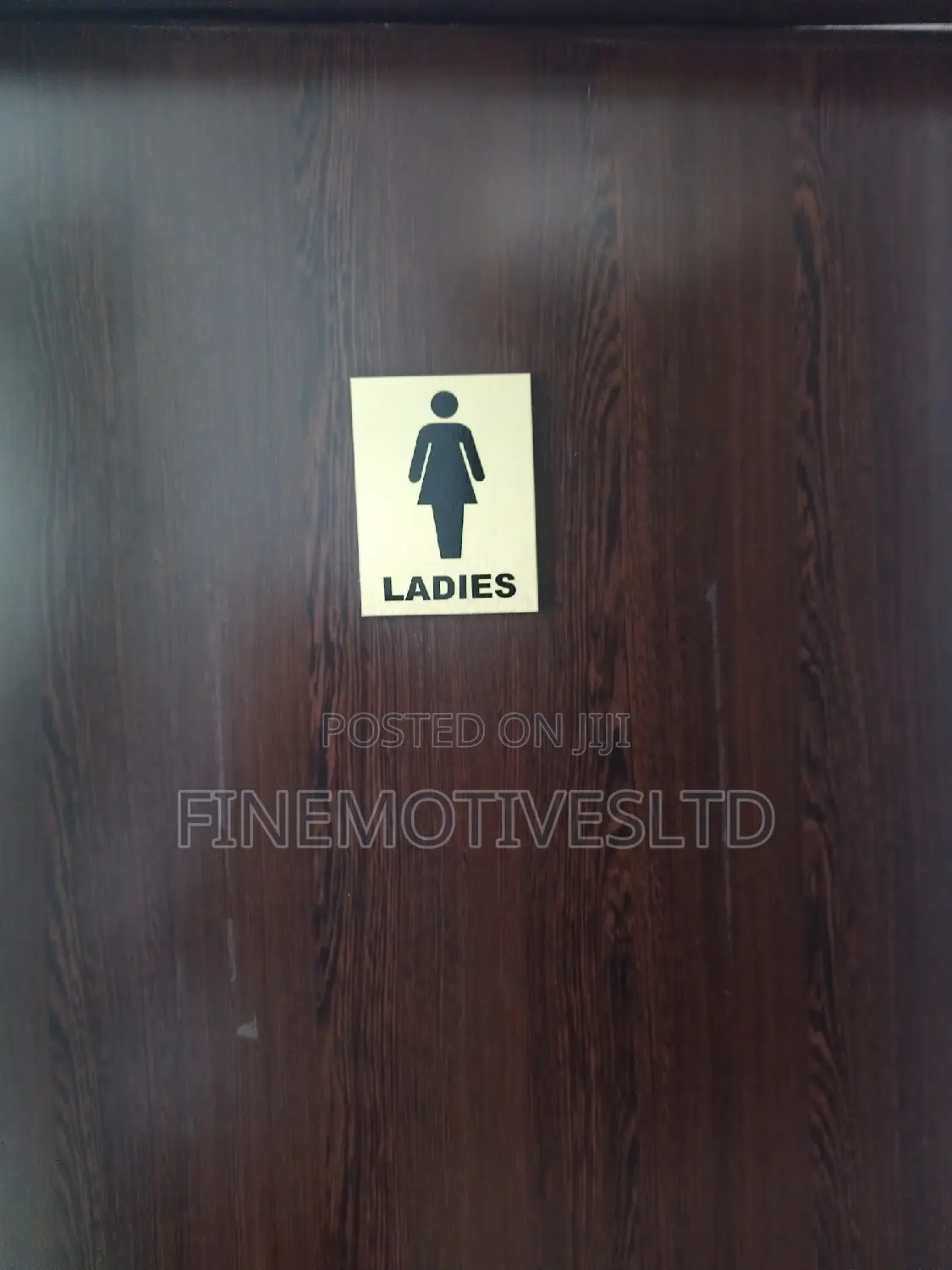 Perspex Signs Engraving