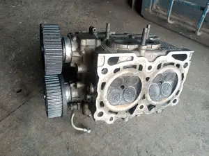 Subaru Forester Sh5 Cylinder Head.