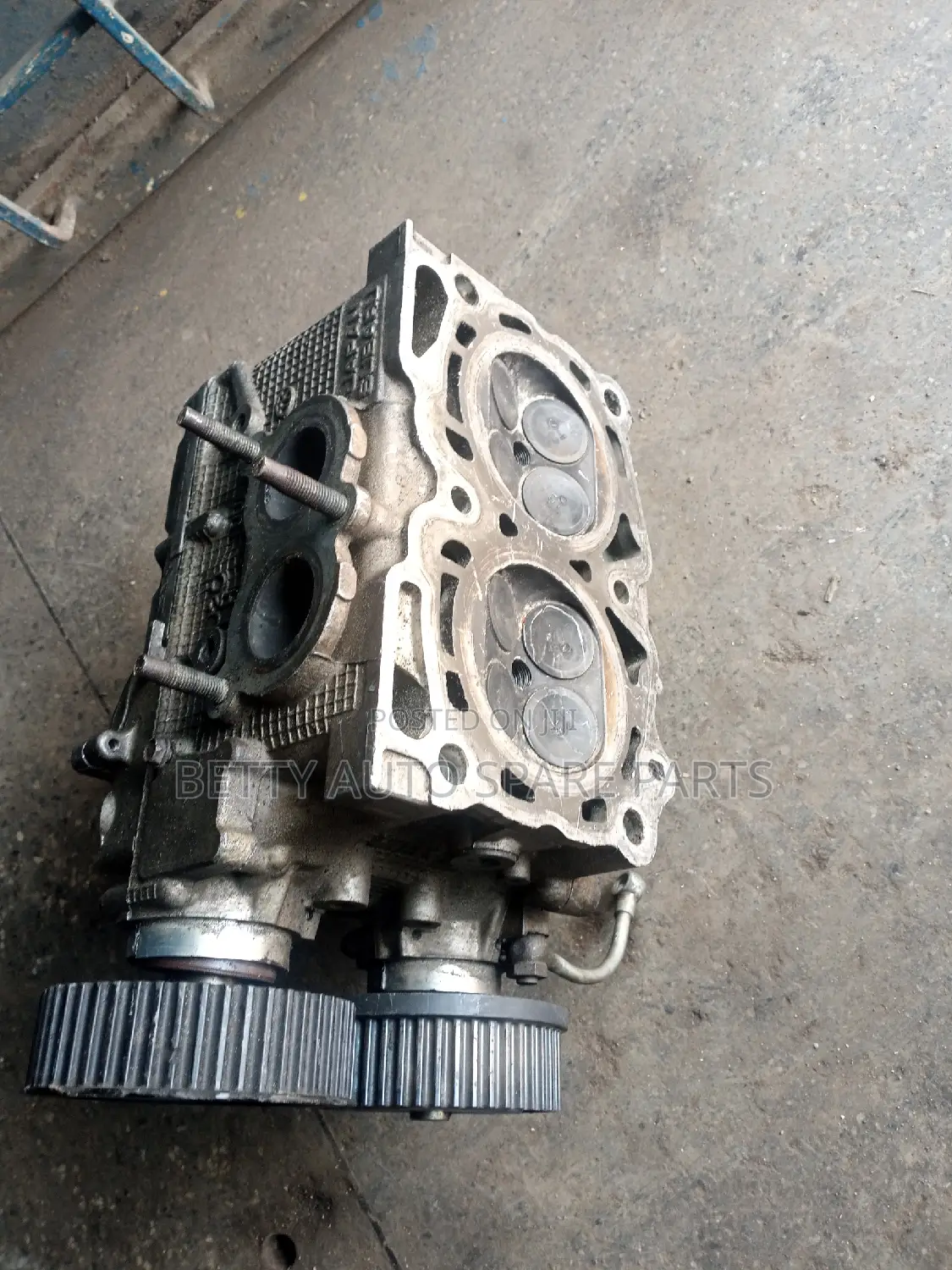 Subaru Forester Sh5 Cylinder Head.