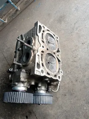 Subaru Forester Sh5 Cylinder Head.