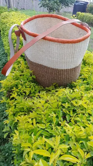 Baskets With Leathered Handles Size 12 Inches
