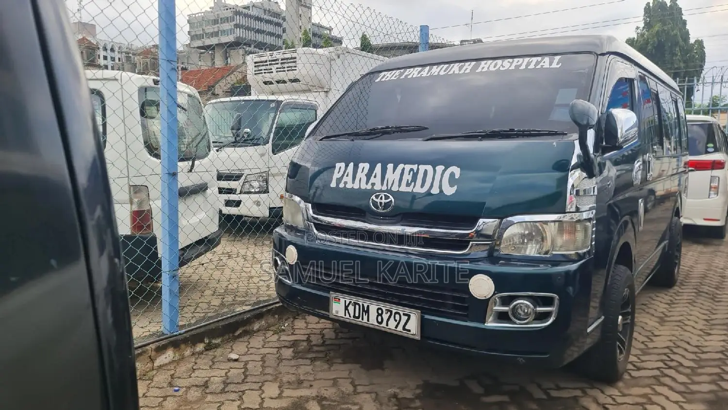Toyota HiAce 2015 Green