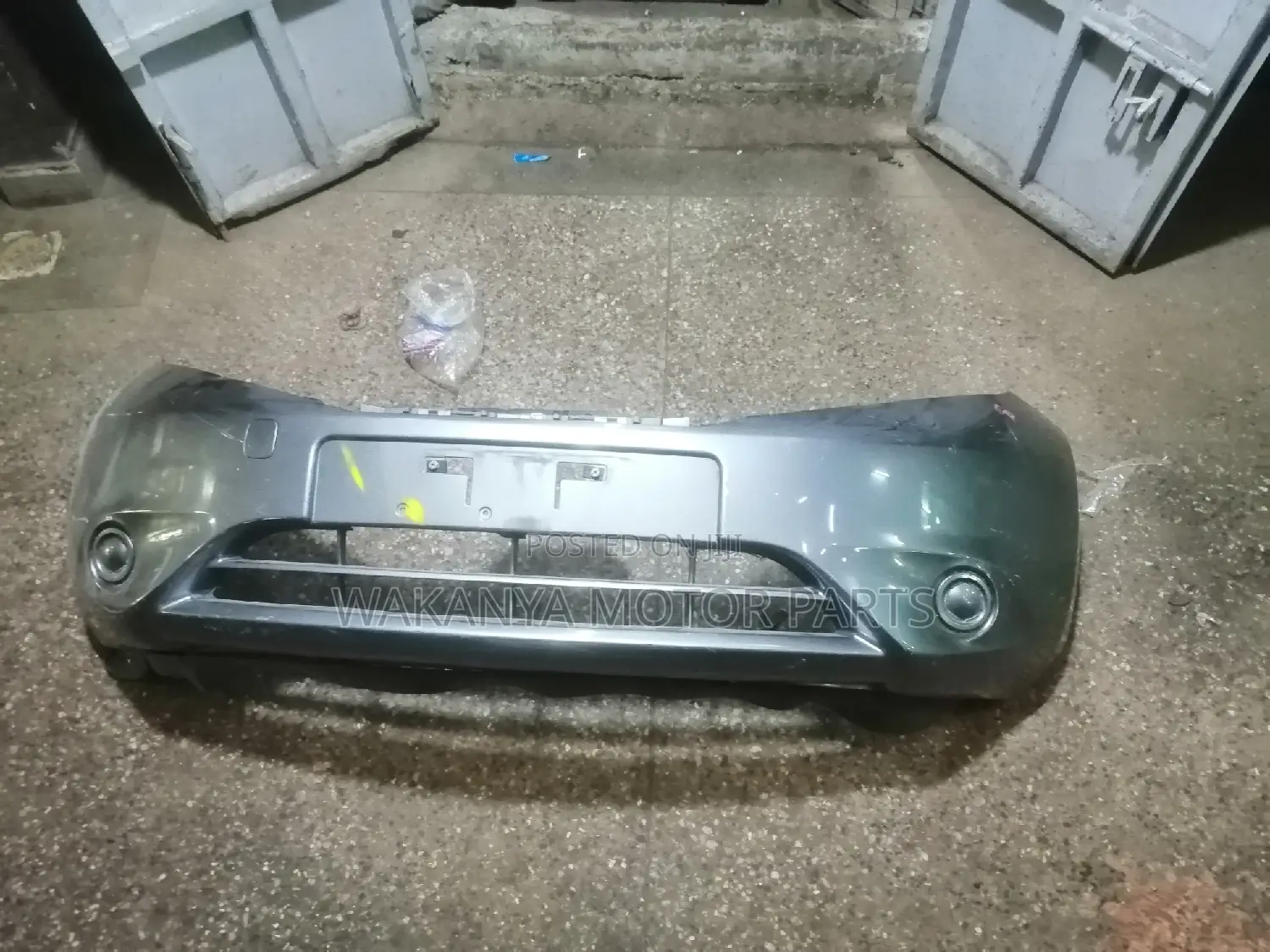 Nissan Note E12 Front Bumper Model 2012, Clean Ex Japan