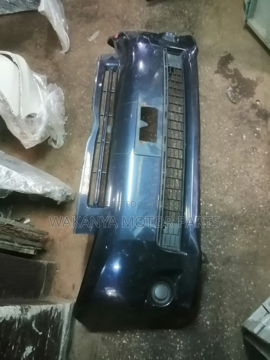 Toyota Voxy Model 2008/2010 Front Bumper With Fog Covers