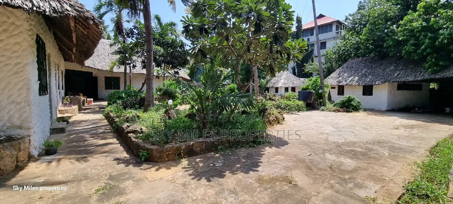 3bdrm Villa in La-Marina, Mtwapa for sale