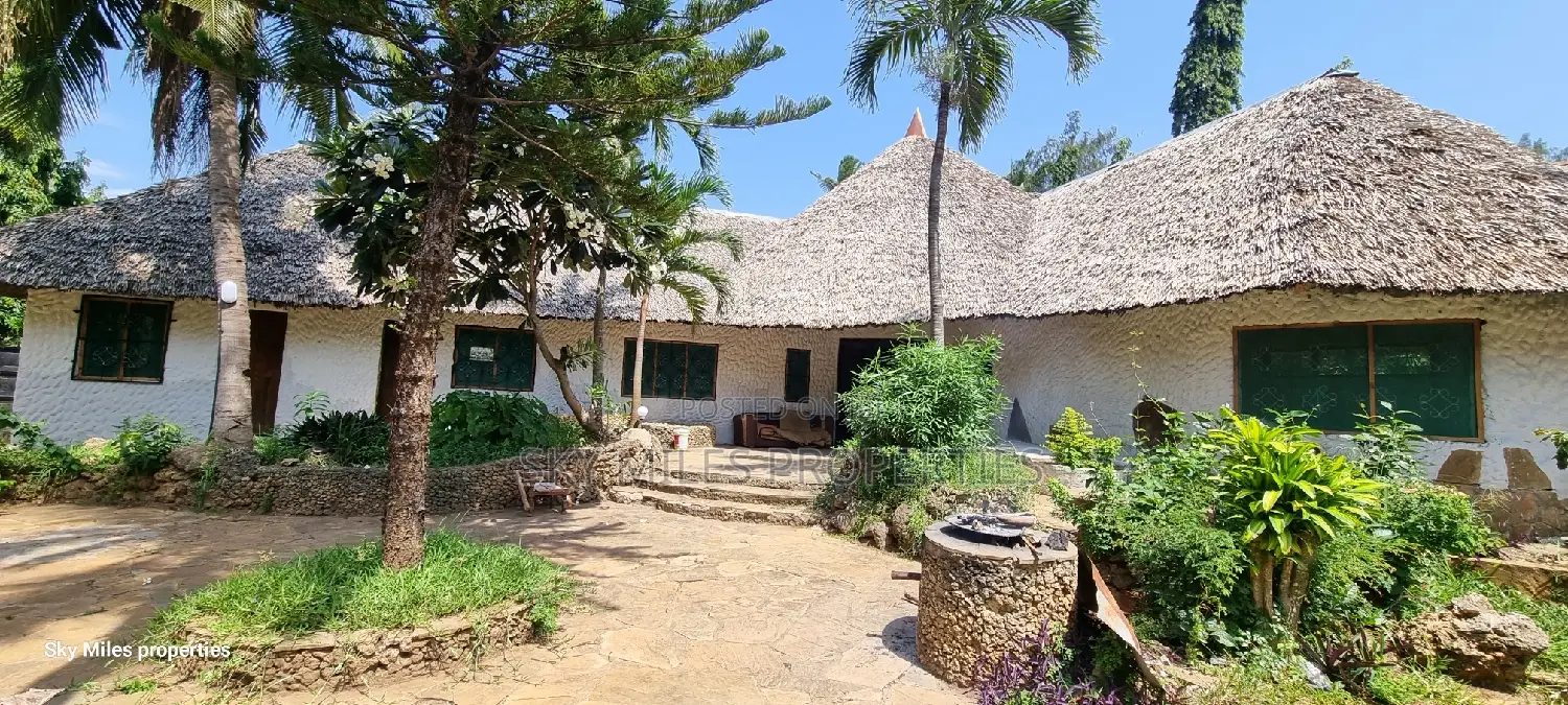3bdrm Villa in La-Marina, Mtwapa for sale