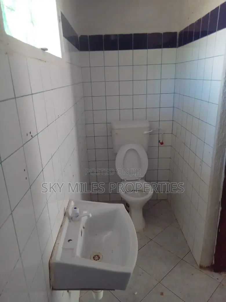3bdrm Villa in La-Marina, Mtwapa for sale