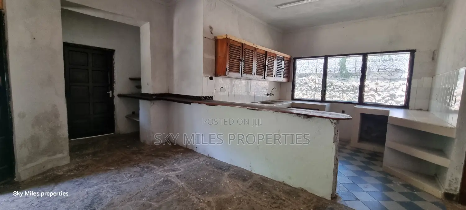 3bdrm Villa in La-Marina, Mtwapa for sale