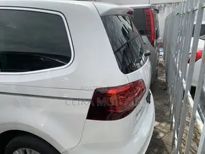 Volkswagen Sharan 2016 White