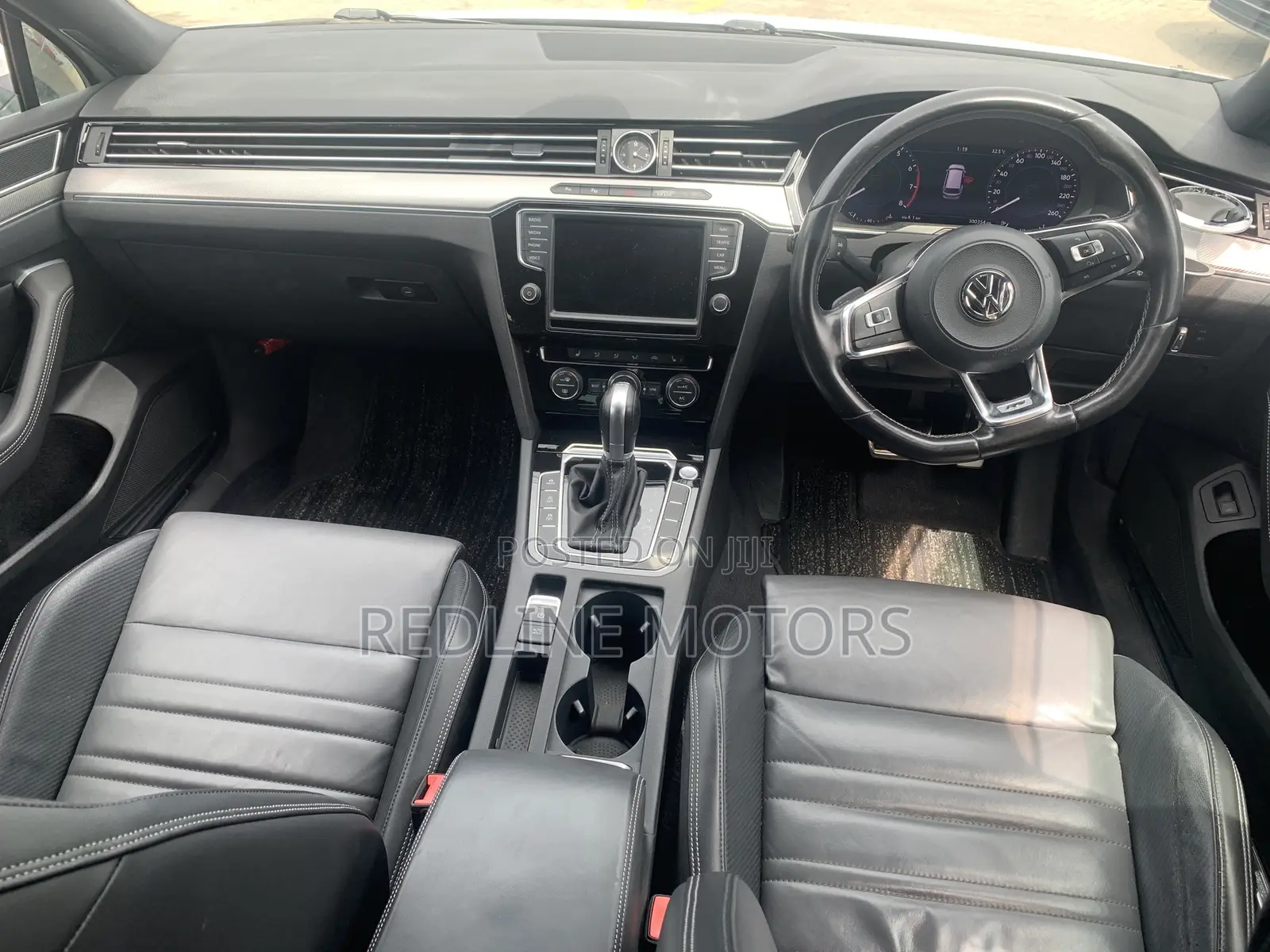 Volkswagen Passat 2016 White