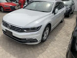 Volkswagen Passat 2016 White