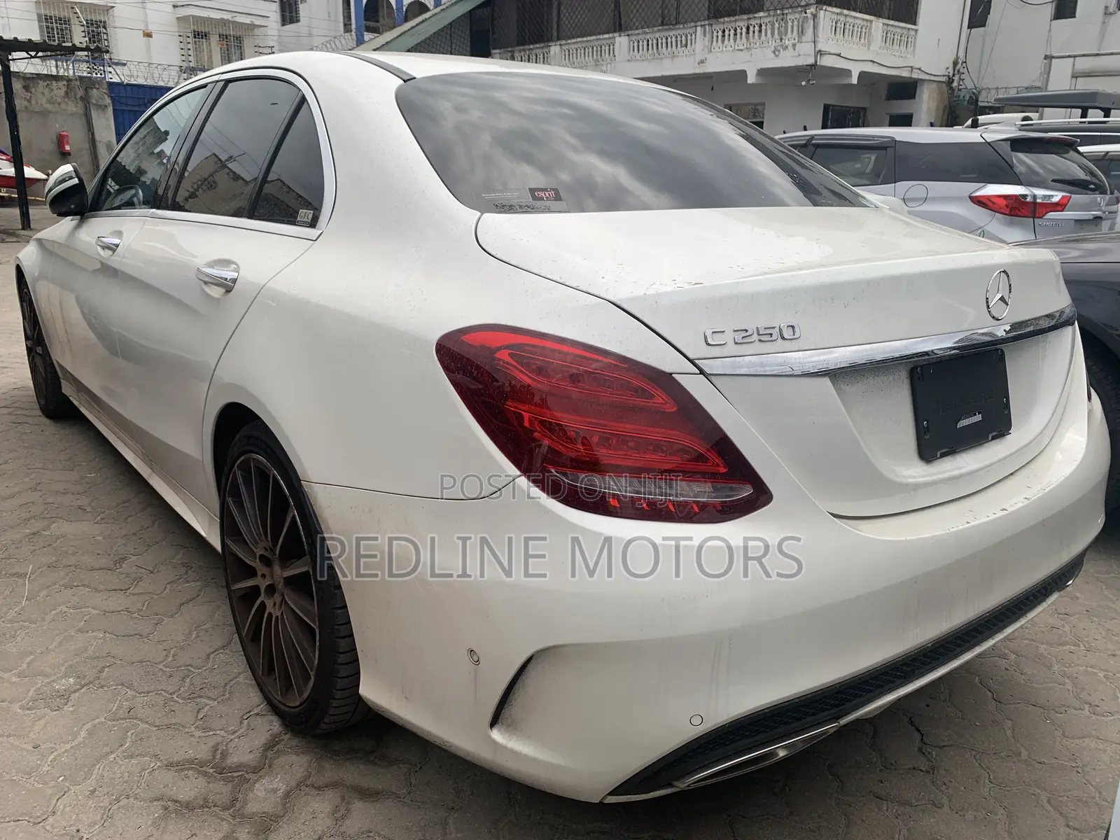 Mercedes-Benz C250 2017 Pearl