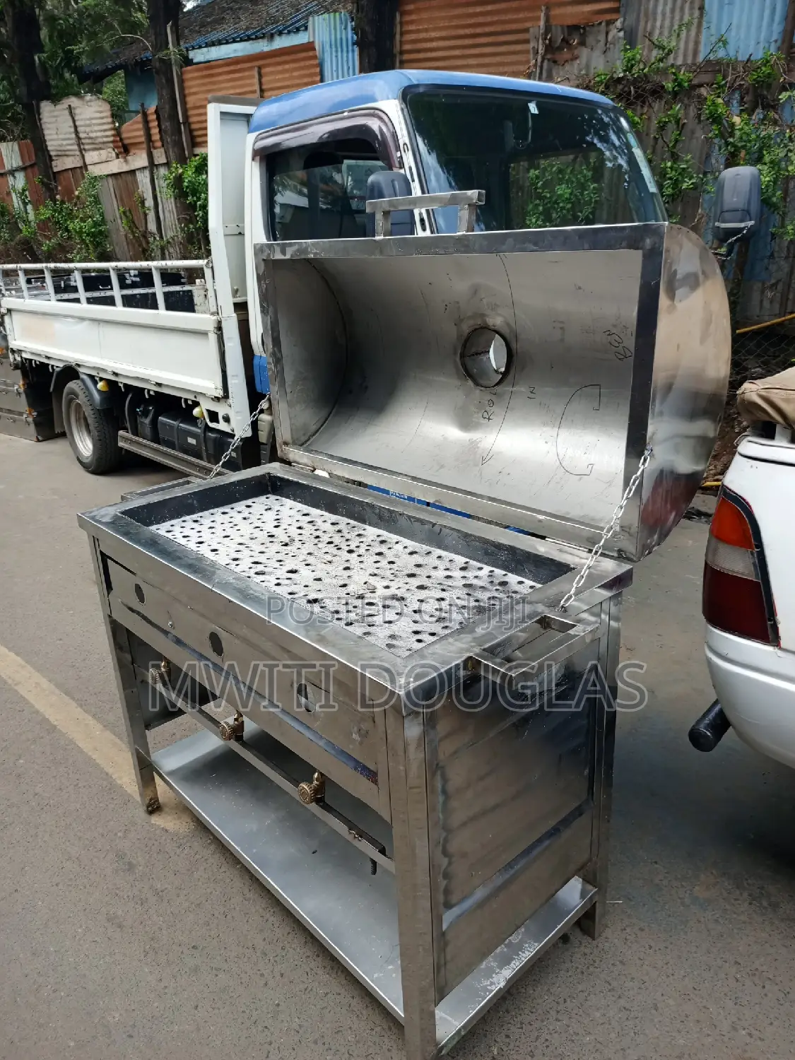 Closed Stainless Steel Nyama Choma Gril
