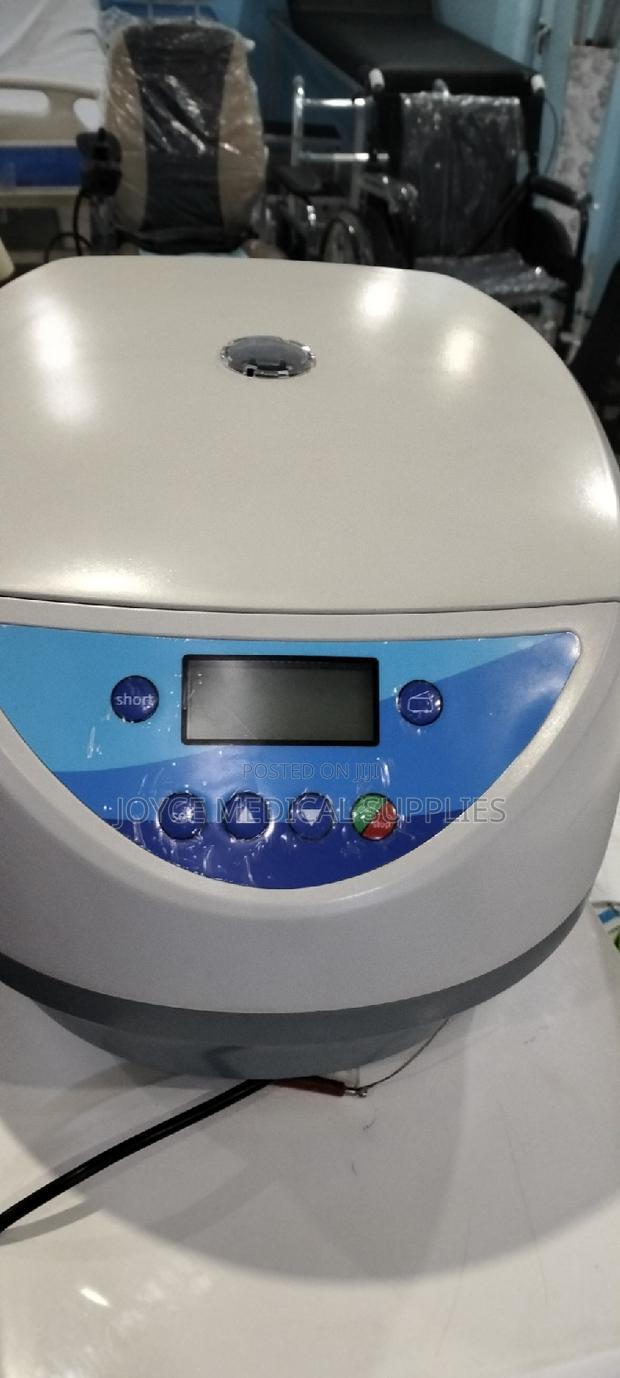 Automatic 12 Tubes Centrifuge - thumbnail 3