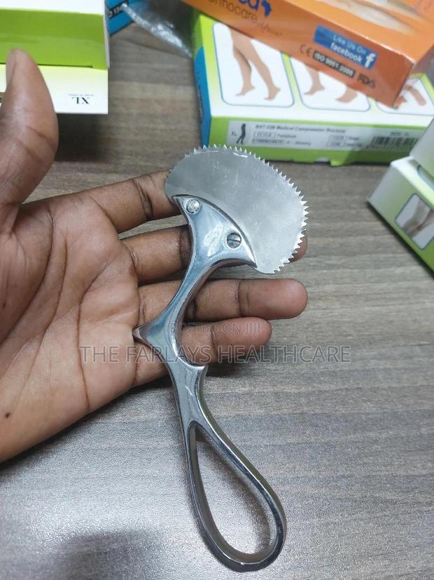 Plaster Cutter || Manual Plaster Saw - main view