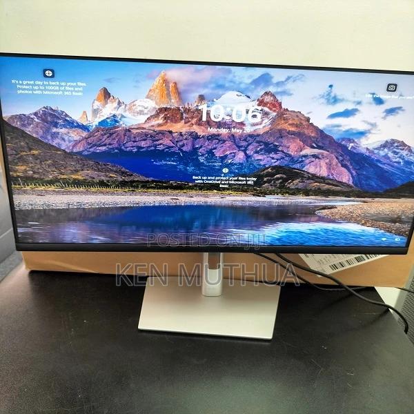 Dell P2422H 24 Full HD LED Monitor, 1920x1080.Jpg