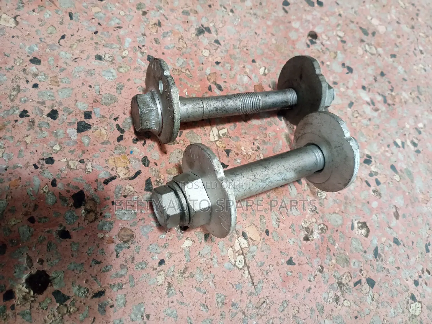 Toyota Prado 120 Caber Bolt