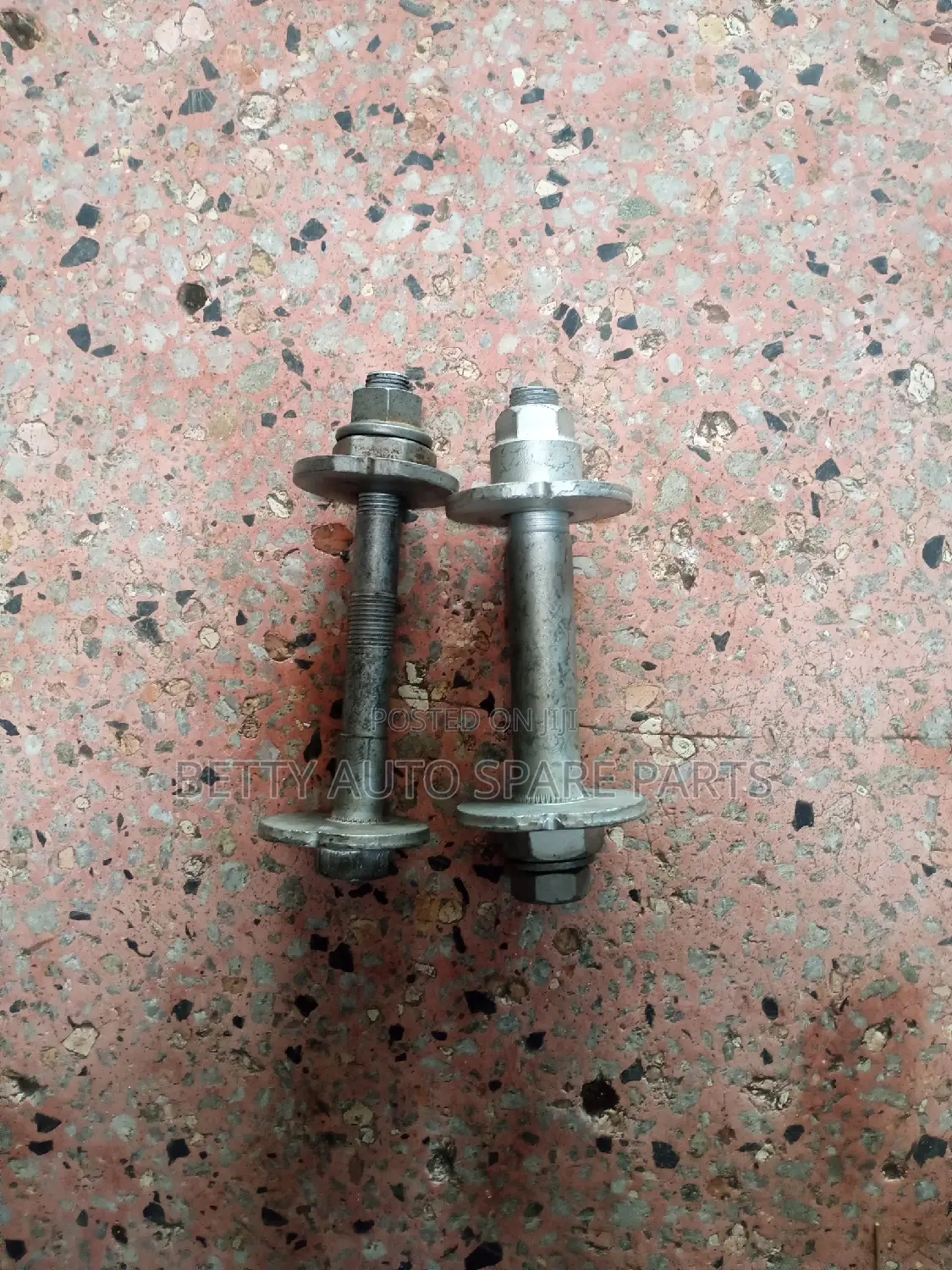 Toyota Prado 120 Caber Bolt