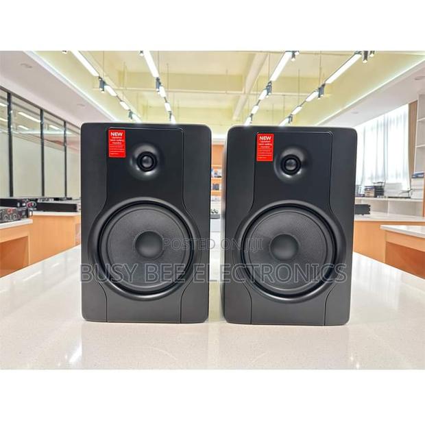 8" M Audio Studio Monitor - main view