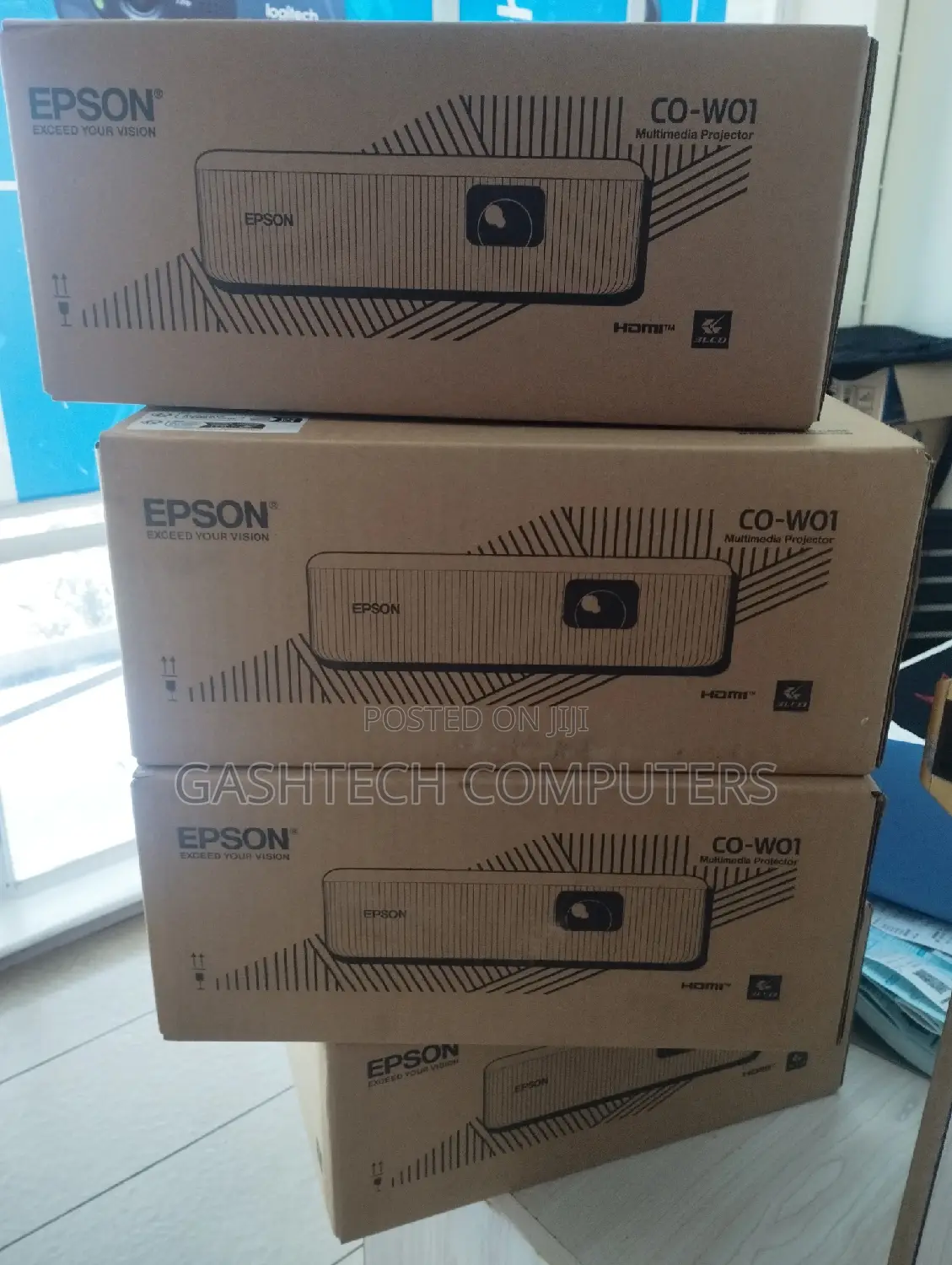 \Epson Co-W01 Projector 3lcd Technology - Wxga